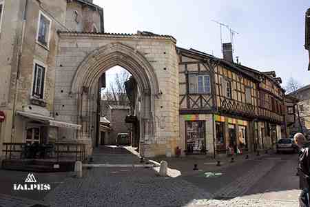 Ancienne porte des Jacobins, Bourg-en-Bresse, Ain