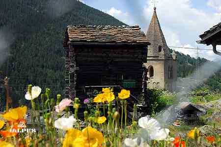 Village de Bourg-Saint-Pierre en Valais, Suisse