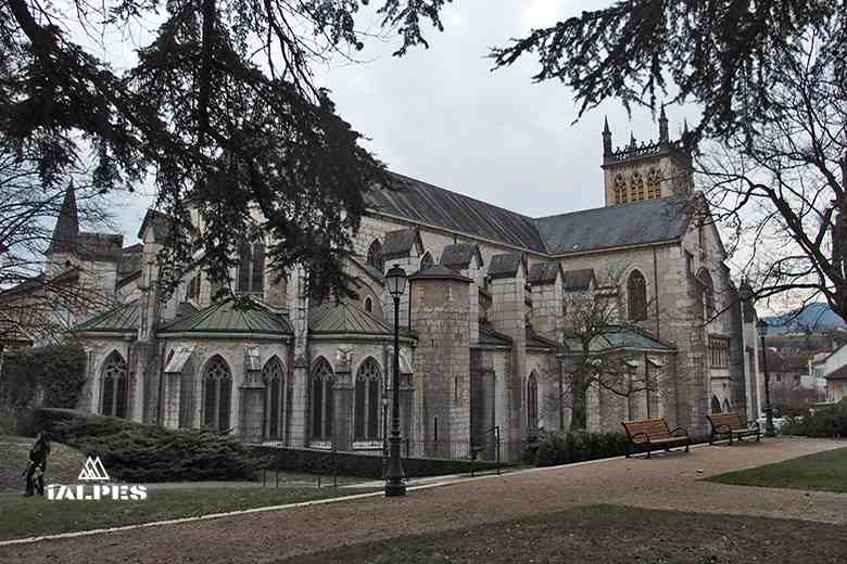 Cathédrale Saint-Jean-Baptiste de Belley dans l'Ain
