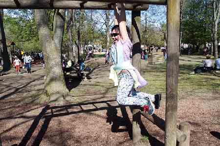 Accrobranche et jeux dans les arbres pour des activités acrobatiques en hauteur dans le département de l'Ain