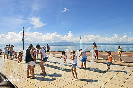 Evian-les-Bains, jet d'eau