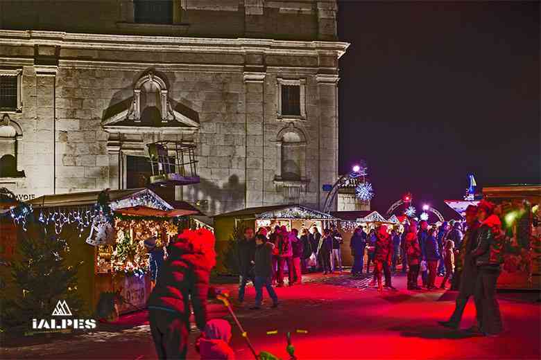 Marché de Noël à Annecy