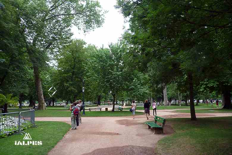 Annecy parc et jardin de l'Europe