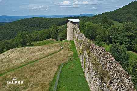 Ambérieux, château des Allymes, les coursives