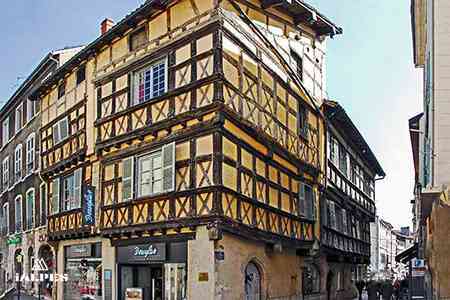 Maison ancienne à Bourg-en-Bresse