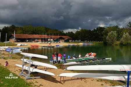 Bourg-en-Bresse, stage d'aviron au lac de Bouvent