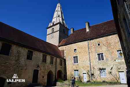 Baume-les-Messieurs