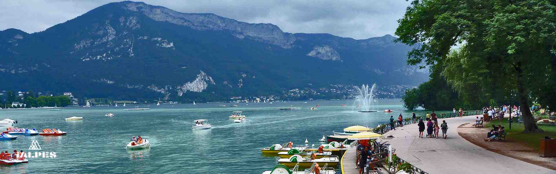 Lac d'Annecy et promenade du Jardin de l'Europe, Haute-Savoie