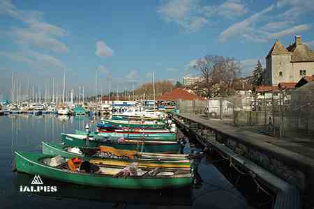 Port de Rives à Thonon, Haute-Savoie