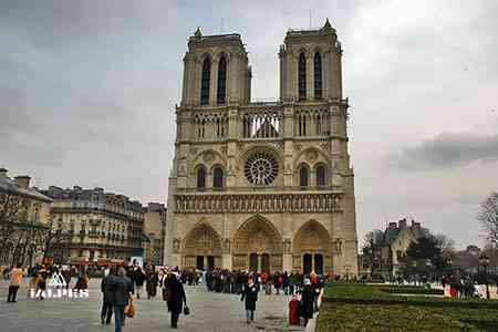 Parvis de Notre-Dame de Paris, France