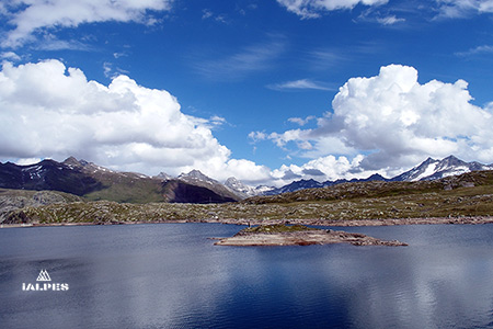 Valais, lac col du Grimsel, Grimselsee.
