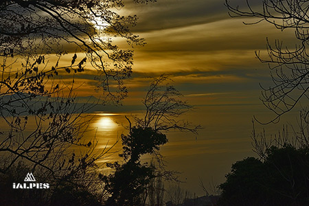 Vaud couché de soleil sur le lac Léman, Suisse