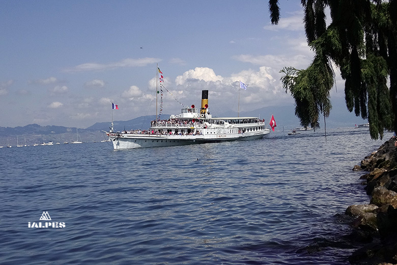 Evian-les-Bains, croisière bateau Belle-Epoque