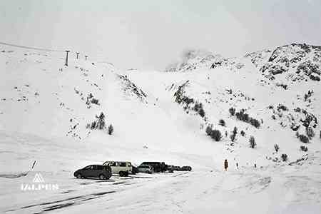 Grand Saint-Bernard en hiver, Suisse