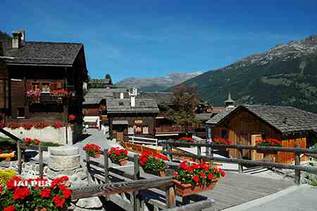 Village de Grimentz dans le Valais, Suisse