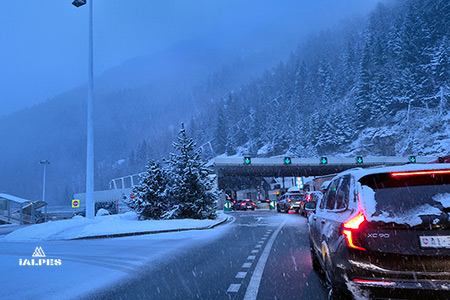 Haute-Savoie, entrée du tunnel du Mont-Blanc