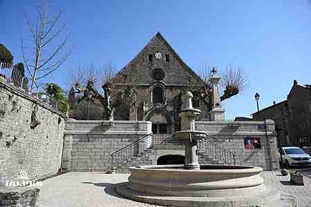 Eglise abbatiale de Saint-Chef, Isère