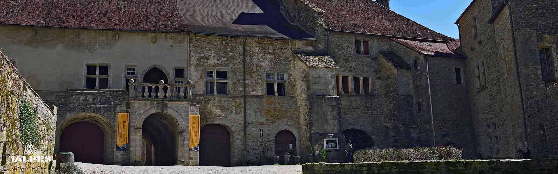 Pérouges