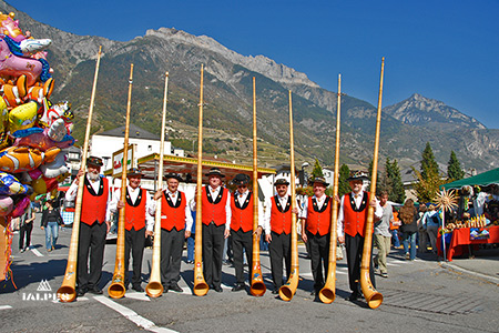 Groupe Suisse, Cor des Alpes