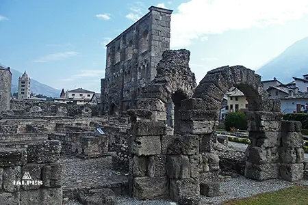 Aoste, vestiges des thermes romains