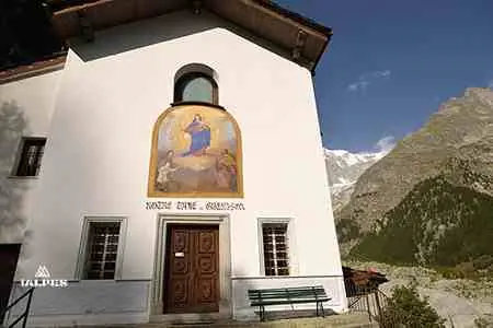 Courmayeur, Sanctuaire Notre-Dame de la Guérison